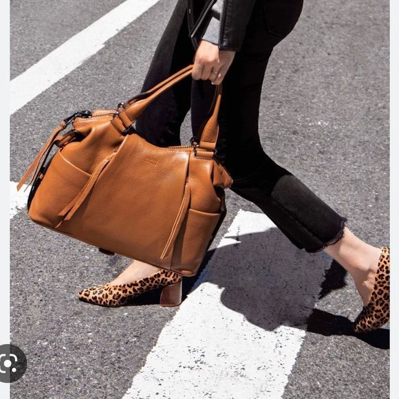 Aimee Kestenberg Tamitha Satchel Champagne Shimmer Gold Leather Hand Bag Large - Picture 15 of 15